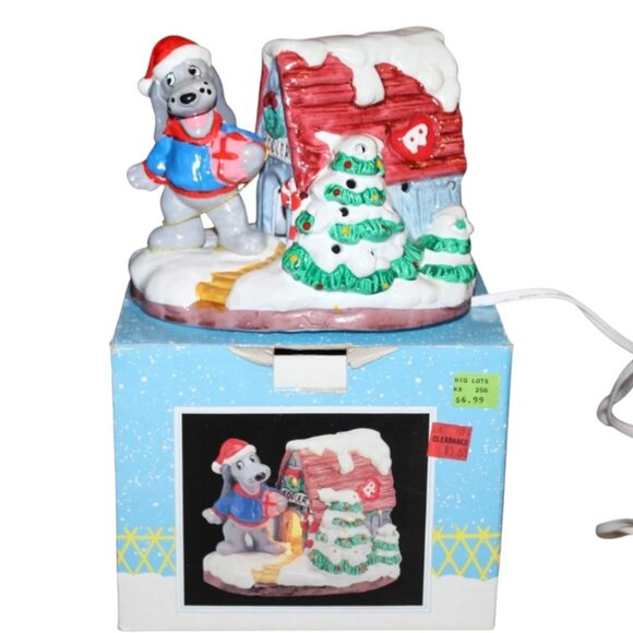 Vintage 80's Pound Puppies Cooler Ceramic Lighted Christmas Village House - Picture 2 of 3